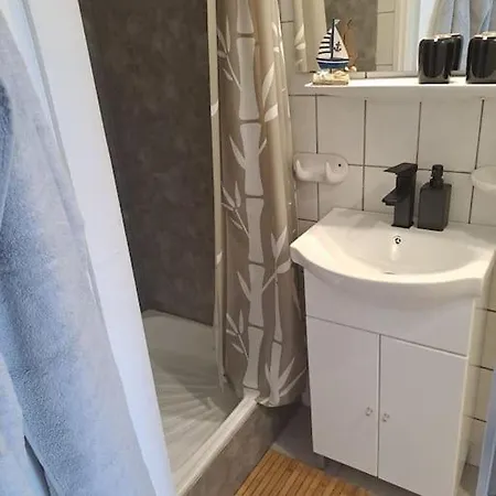 Andi Center Apartment *